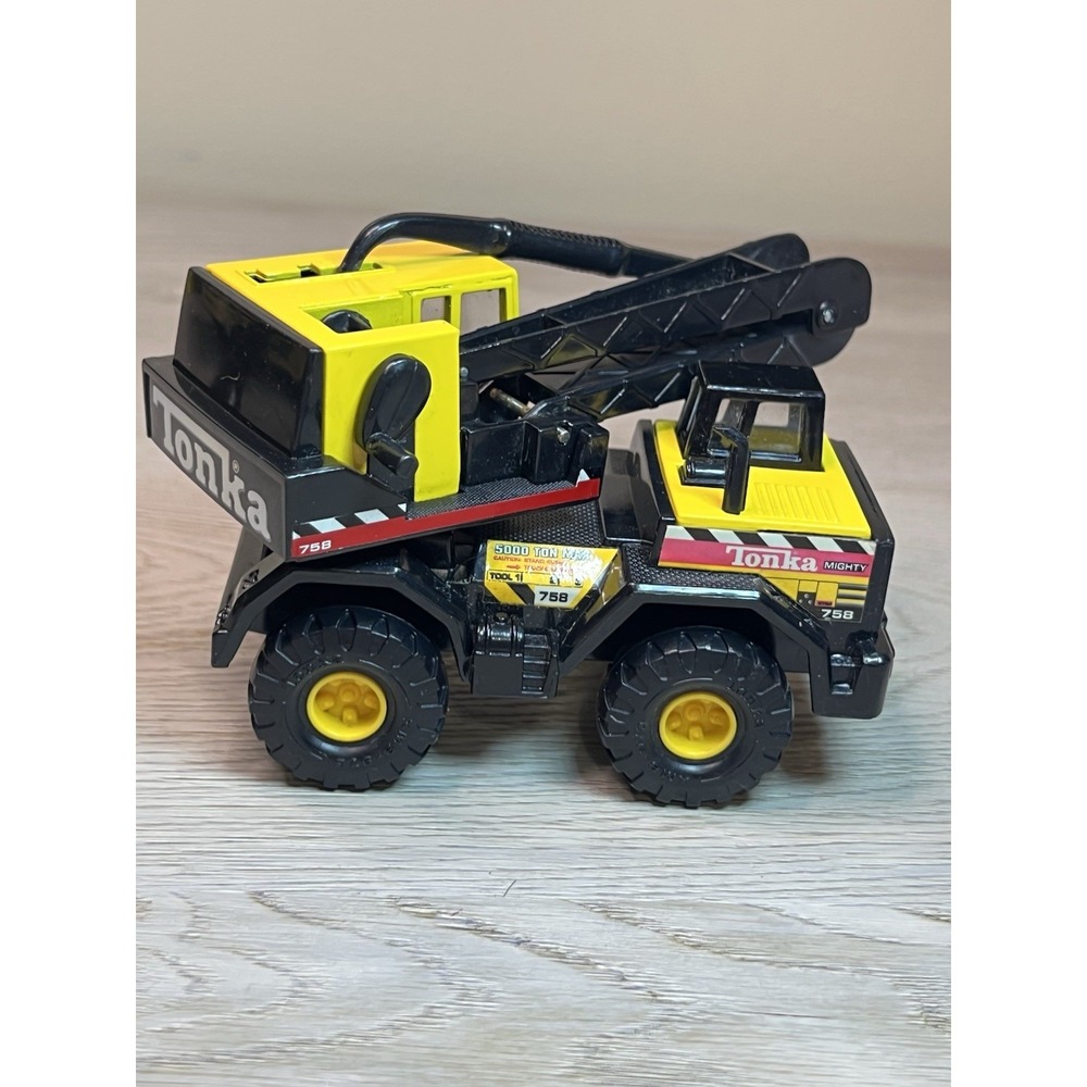 1990's Vintage Mighty TONKA / 758 Truck Rare Collectable READ DESCRIPTION RARE